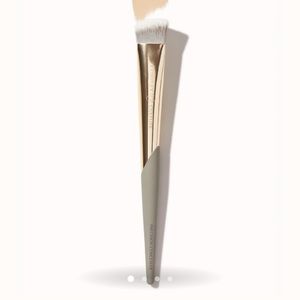 Complex Couture Precision Concealer brush